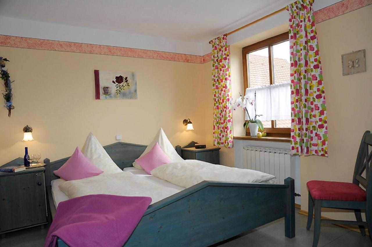 Pension Rosengaertchen Абсберг Экстерьер фото
