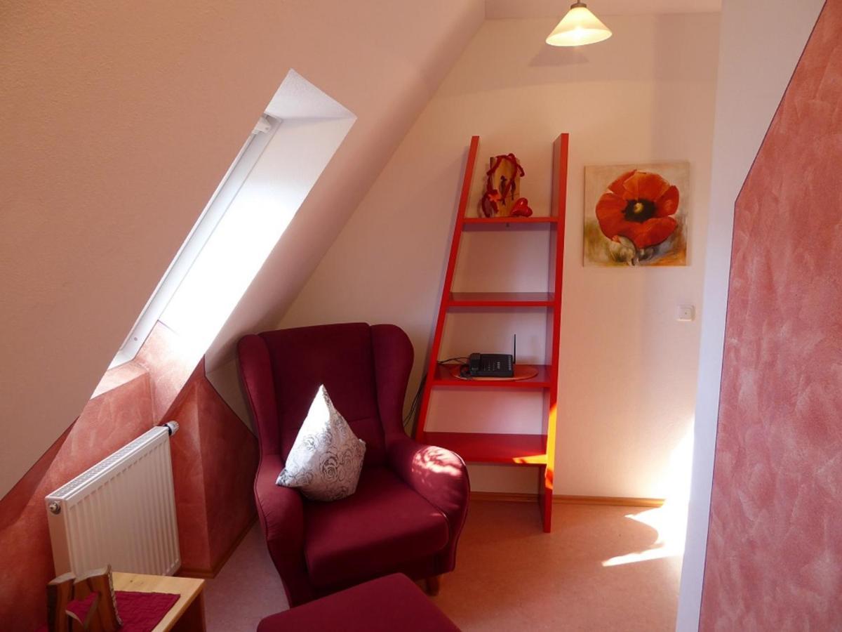Pension Rosengaertchen Абсберг Экстерьер фото
